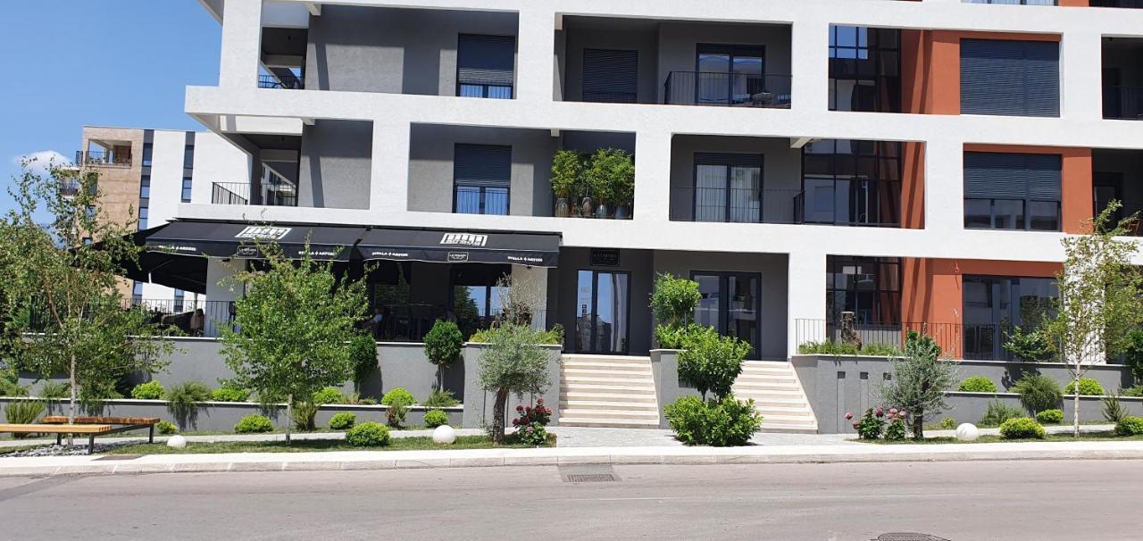 Bjelica Rental Apartments - Nela Apartment Tivat Exterior photo